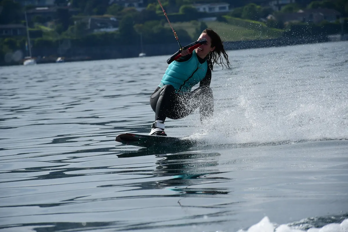 Wakesurf